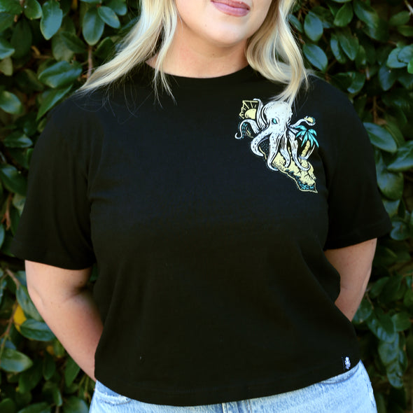 CALI Women's Tee BLACK