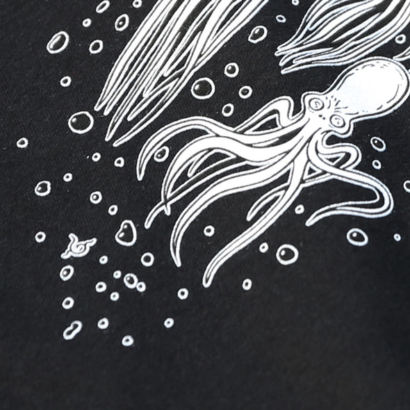 VAUX Tee Black